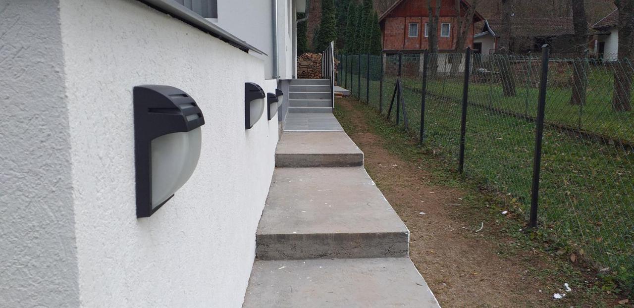 Apartmani Grza Paracin Ngoại thất bức ảnh